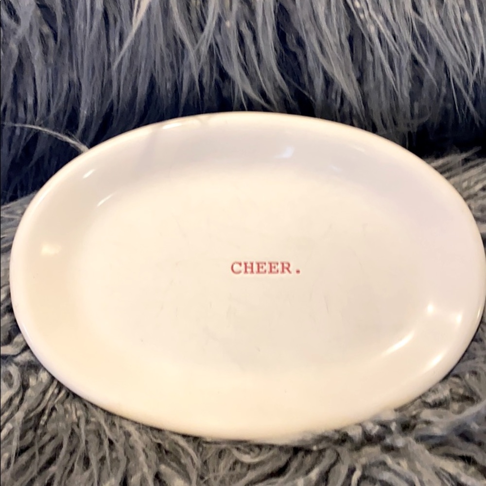 MAGENTA CHEER plate